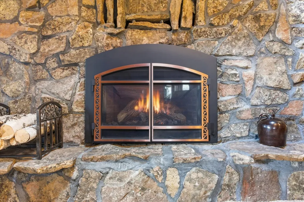 184 Lone Fox Trail Kalispell MT 59901