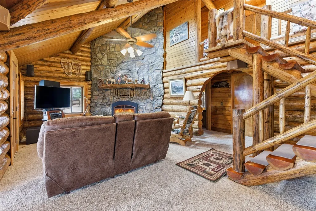 184 Lone Fox Trail Kalispell MT 59901