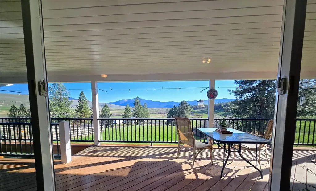 13 High Country Road Plains MT 59859