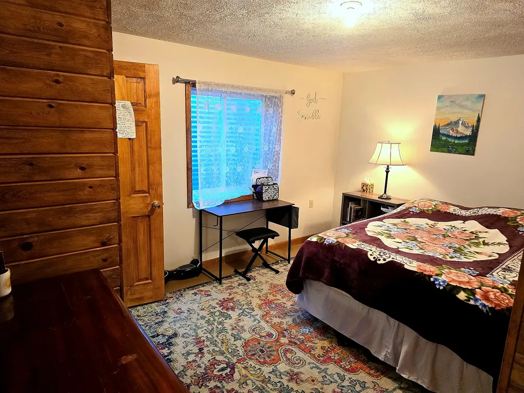 13 High Country Road Plains MT 59859