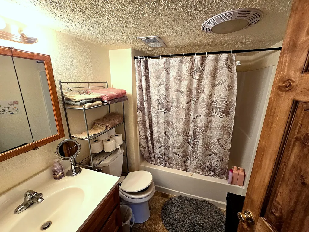 13 High Country Road Plains MT 59859