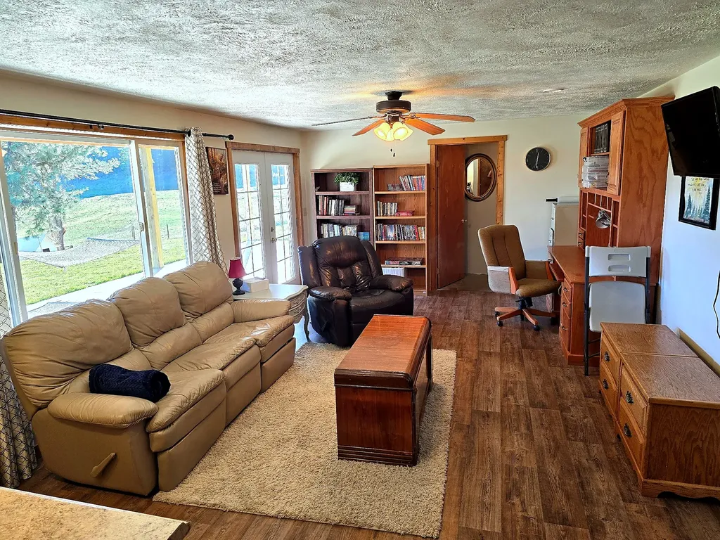 13 High Country Road Plains MT 59859