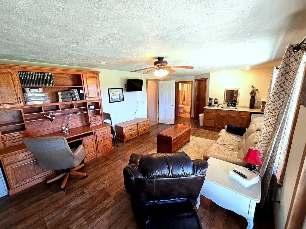 13 High Country Road Plains MT 59859