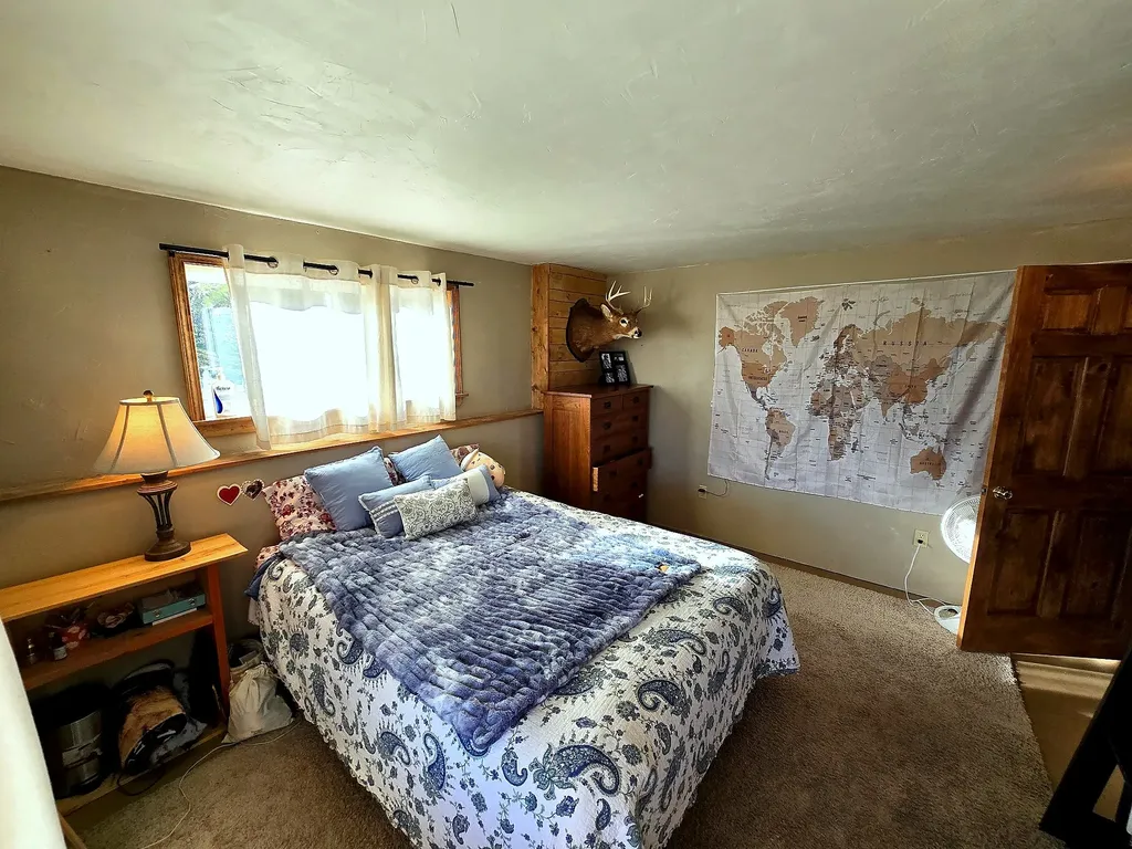 13 High Country Road Plains MT 59859