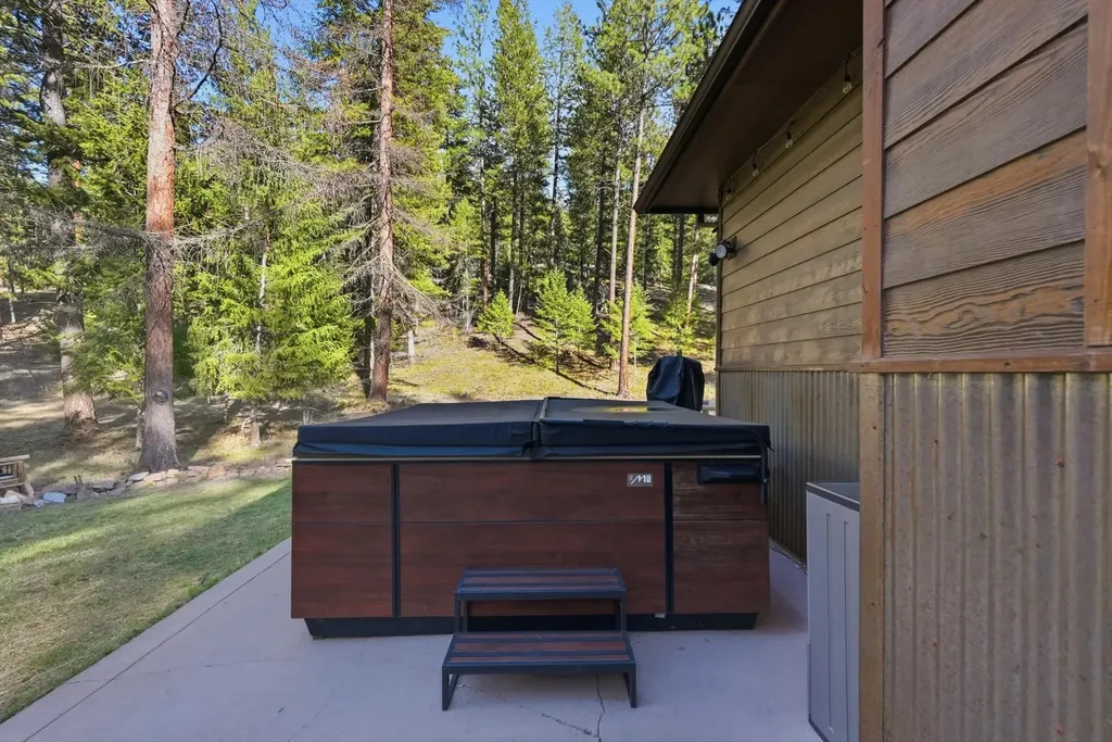 17718 Remount Road Huson MT 59846
