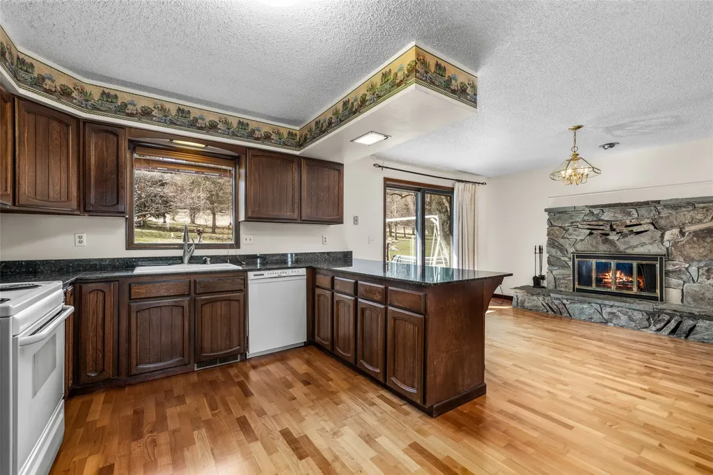 212 Lakeshore Drive Kalispell MT 59901