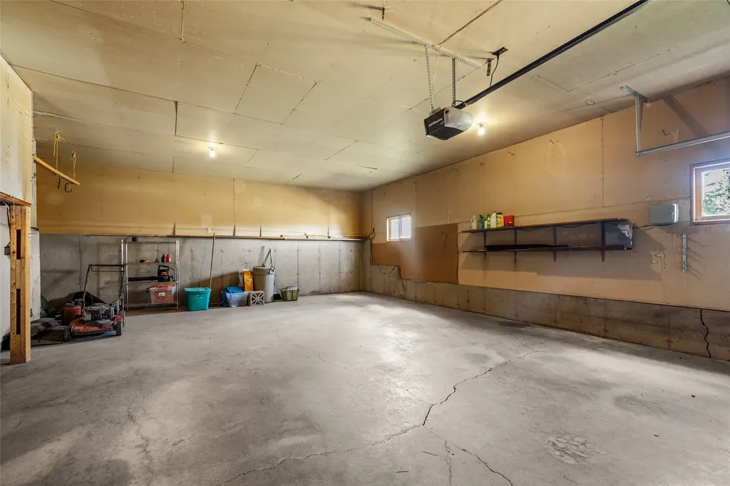 212 Lakeshore Drive Kalispell MT 59901