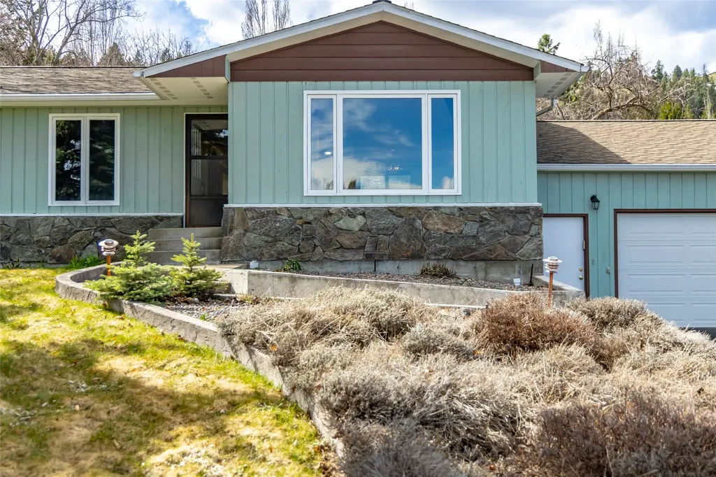 212 Lakeshore Drive Kalispell MT 59901