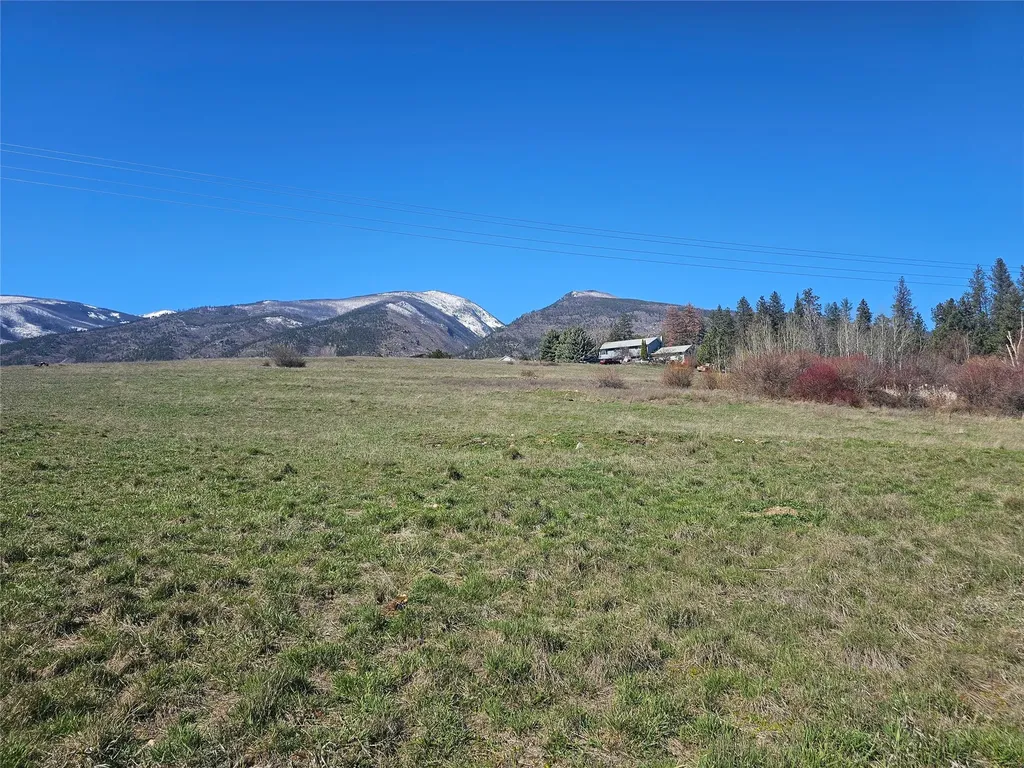 5833 Old Us Highway 93 Florence MT 59833