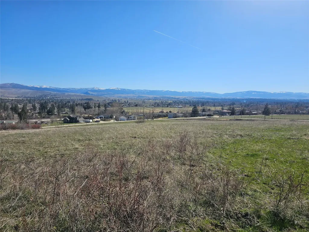 5833 Old Us Highway 93 Florence MT 59833