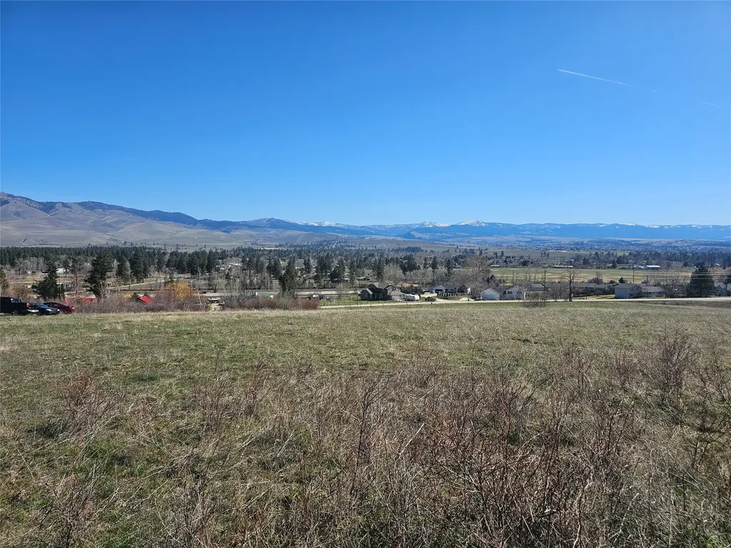 5833 Old Us Highway 93 Florence MT 59833