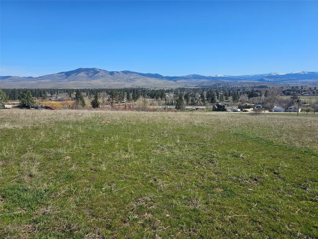 5833 Old Us Highway 93 Florence MT 59833