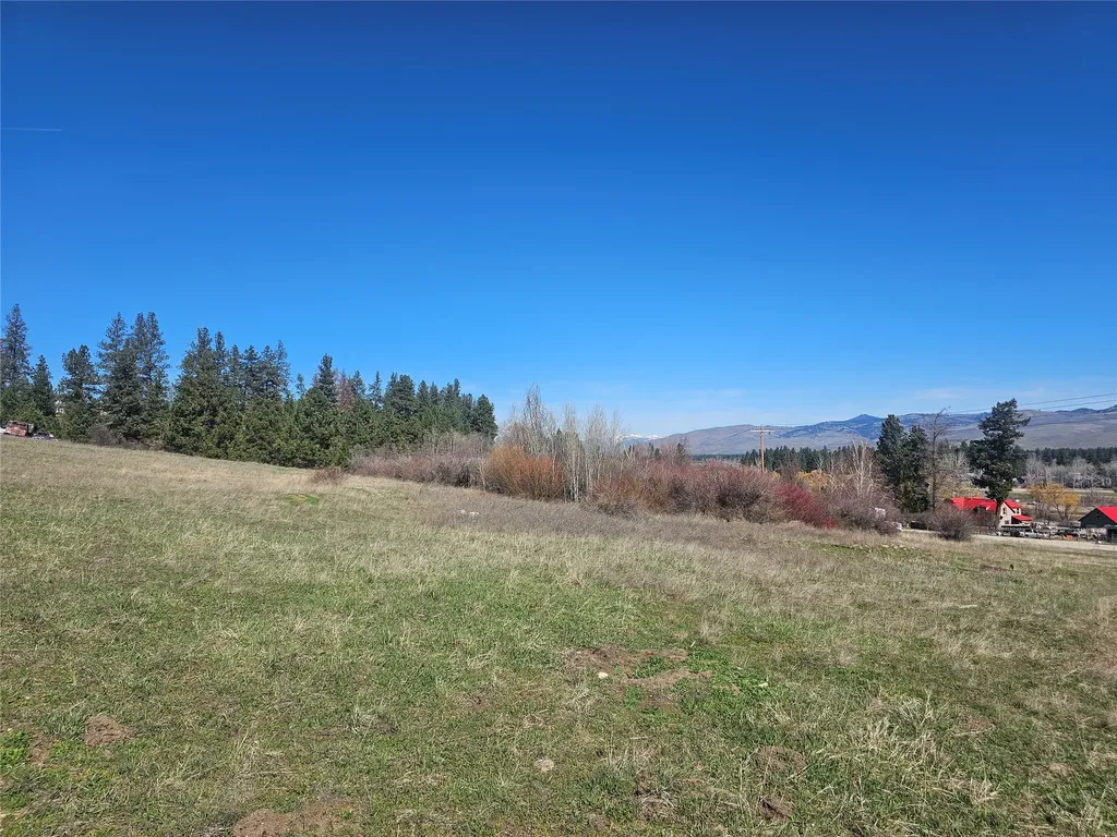 5833 Old Us Highway 93 Florence MT 59833