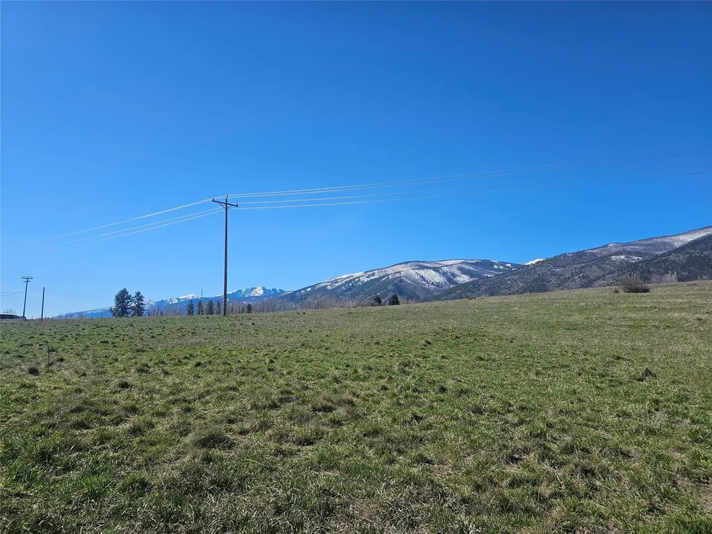 5833 Old Us Highway 93 Florence MT 59833