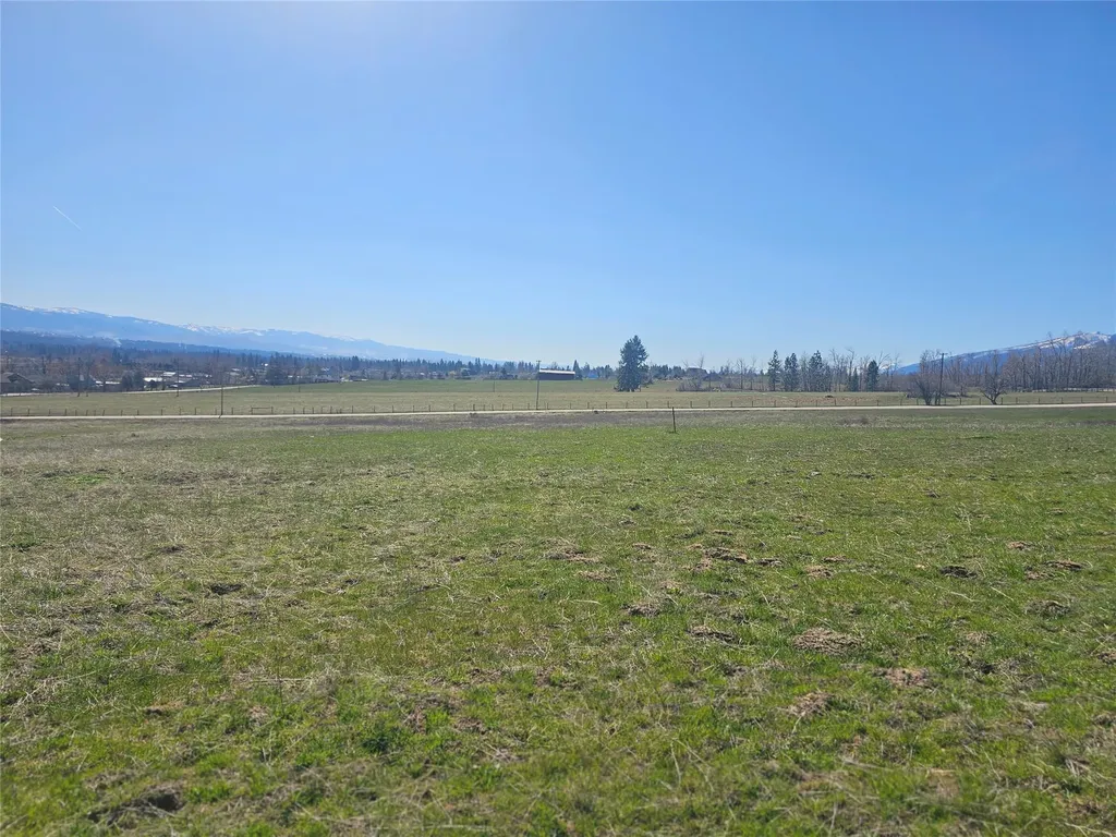 5833 Old Us Highway 93 Florence MT 59833