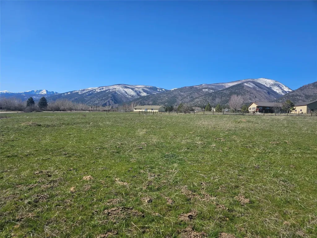 5833 Old Us Highway 93 Florence MT 59833