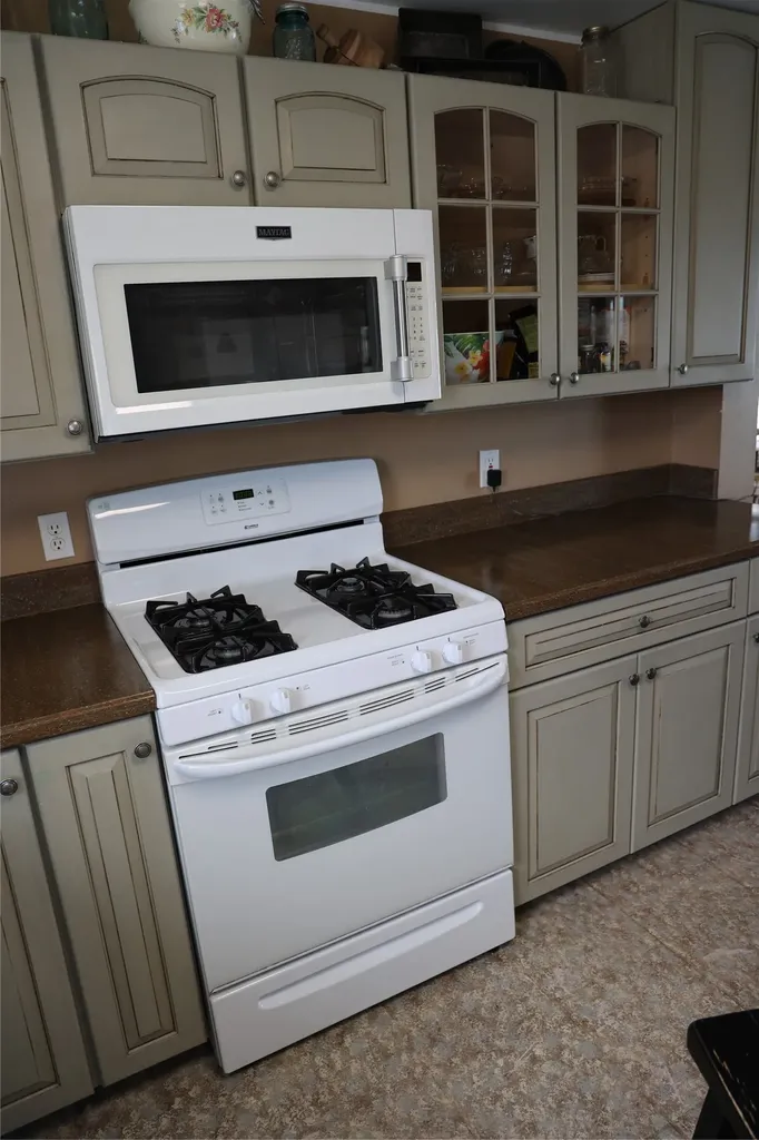 105 Dupuyer Avenue Valier MT 59486