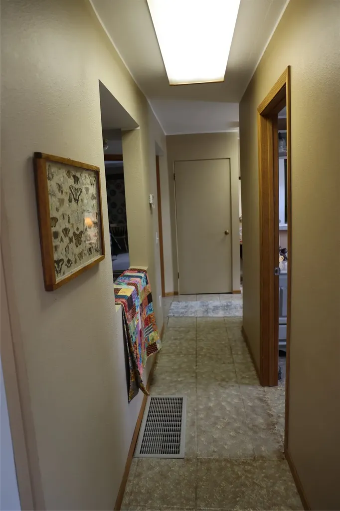 105 Dupuyer Avenue Valier MT 59486