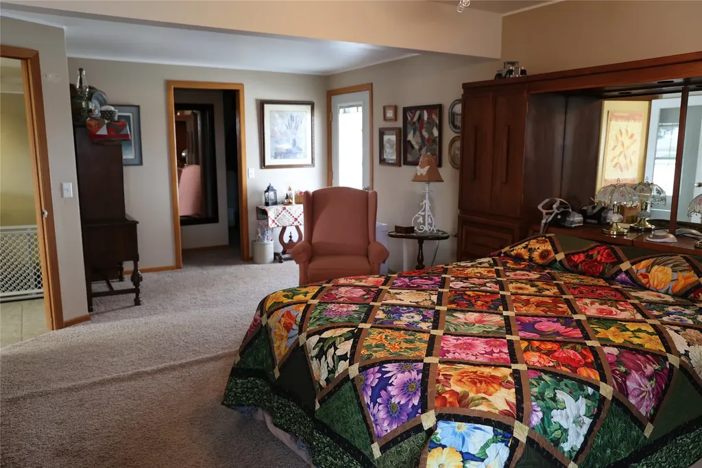 105 Dupuyer Avenue Valier MT 59486