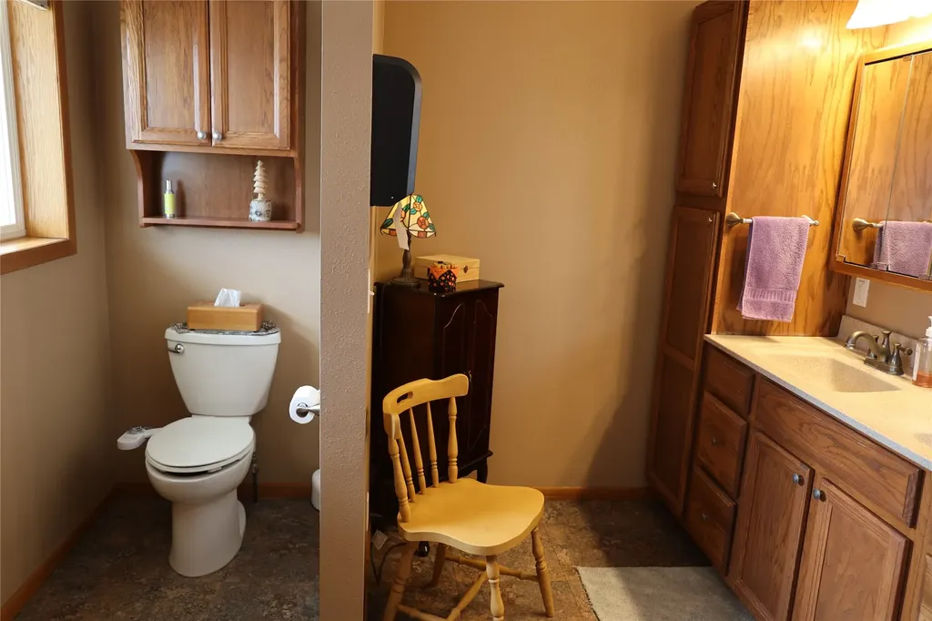 105 Dupuyer Avenue Valier MT 59486