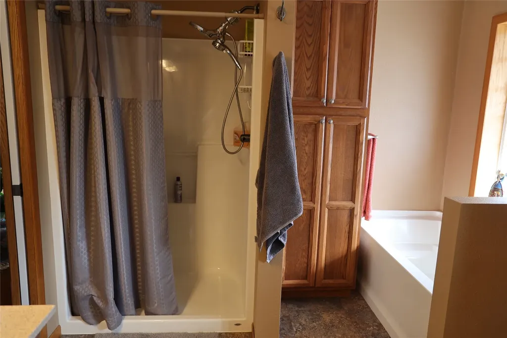 105 Dupuyer Avenue Valier MT 59486