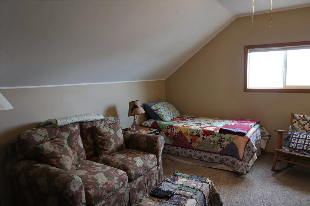 105 Dupuyer Avenue Valier MT 59486
