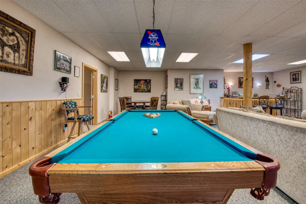 542 Raven Wood Darby MT 59829