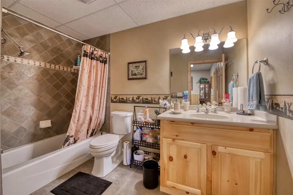 542 Raven Wood Darby MT 59829