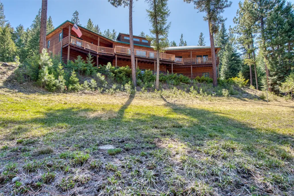 542 Raven Wood Darby MT 59829