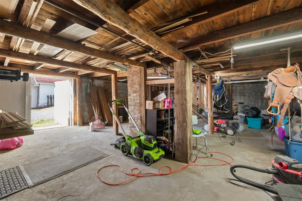 34 E Summit Street Butte MT 59701