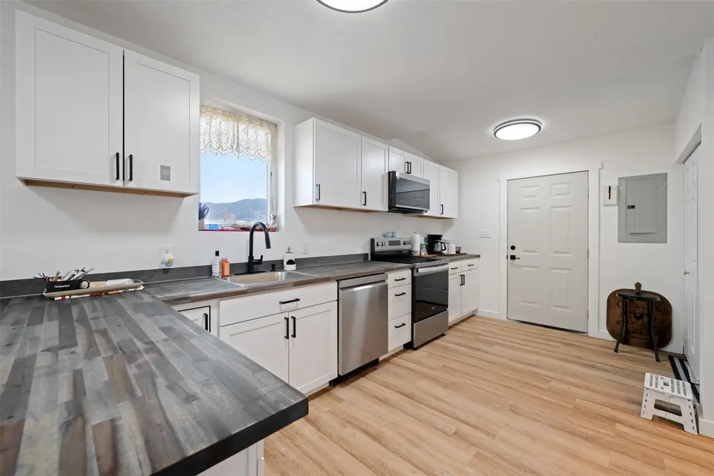 102 E 2nd Street Butte MT 59701