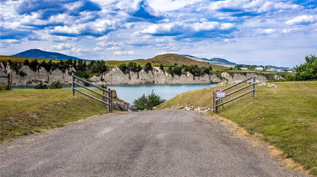 39760 Highland Drive Polson MT 59860