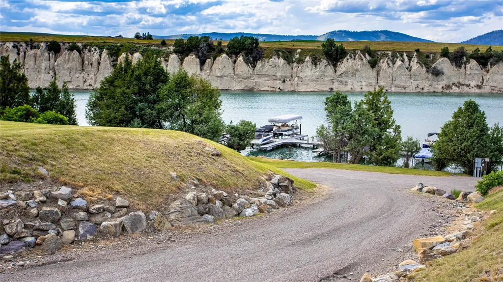 39760 Highland Drive Polson MT 59860