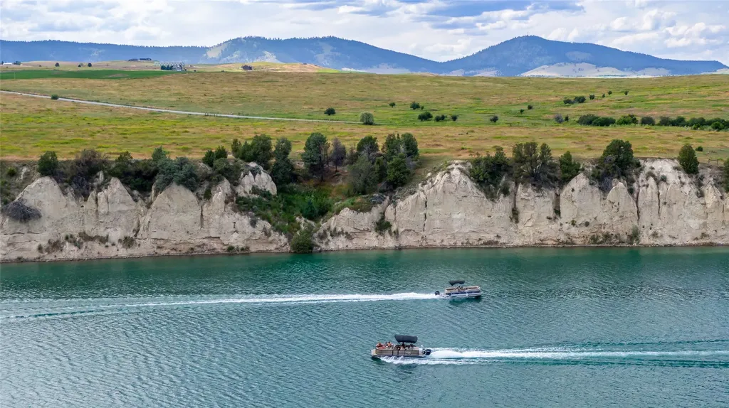 39760 Highland Drive Polson MT 59860