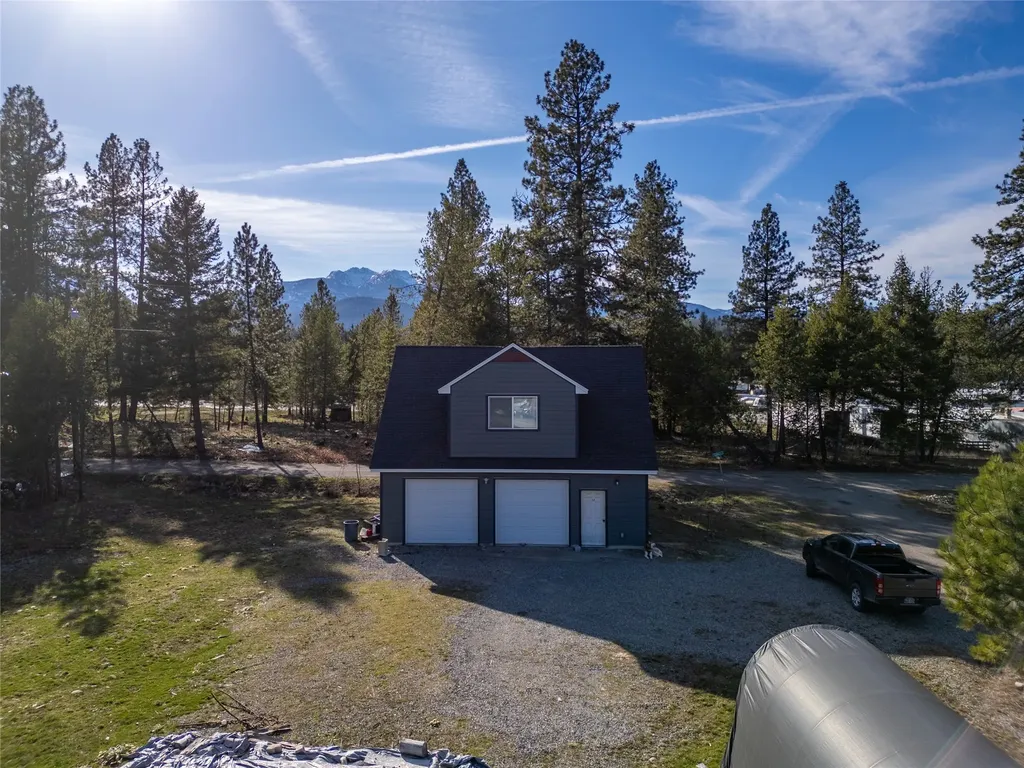 22 Long Street Libby MT 59923