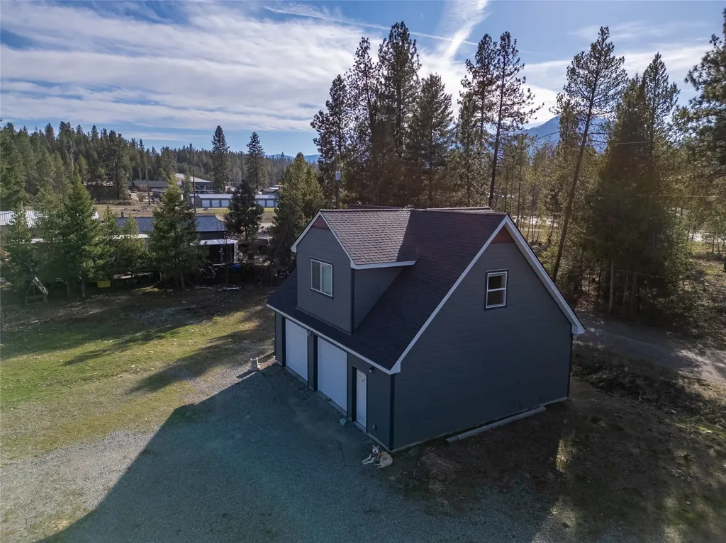 22 Long Street Libby MT 59923
