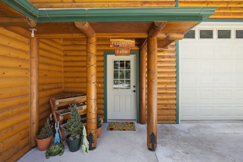 110 Mosey Lane Hamilton MT 59840