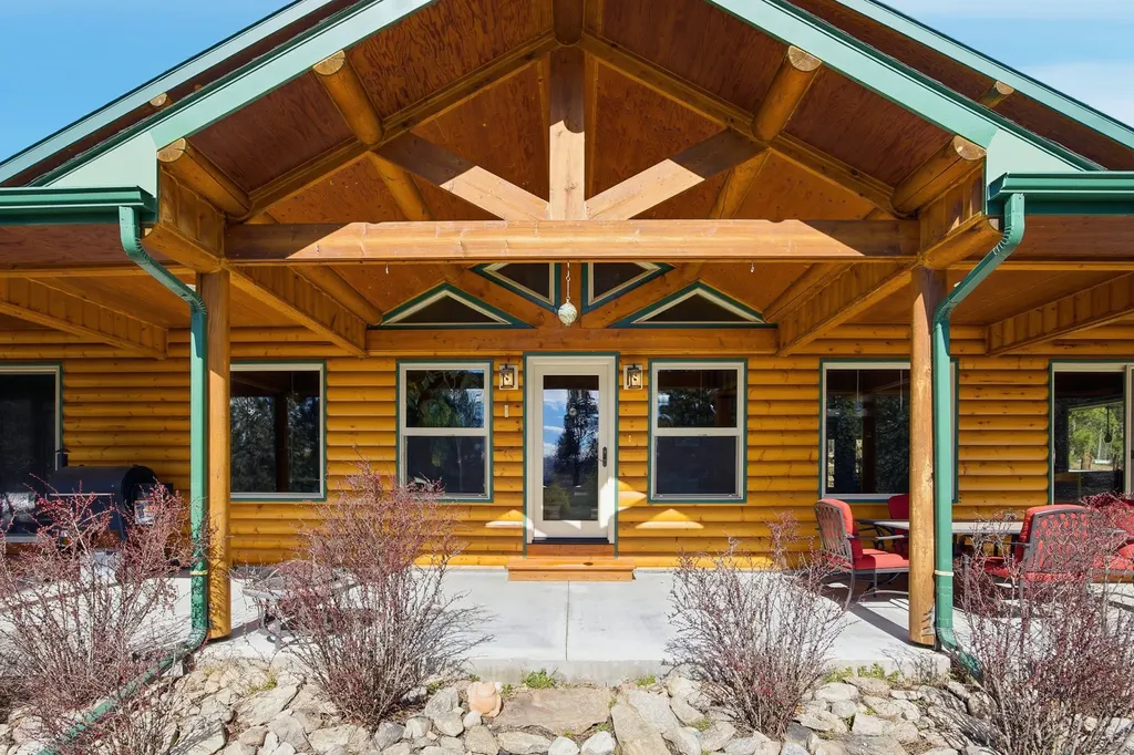 110 Mosey Lane Hamilton MT 59840