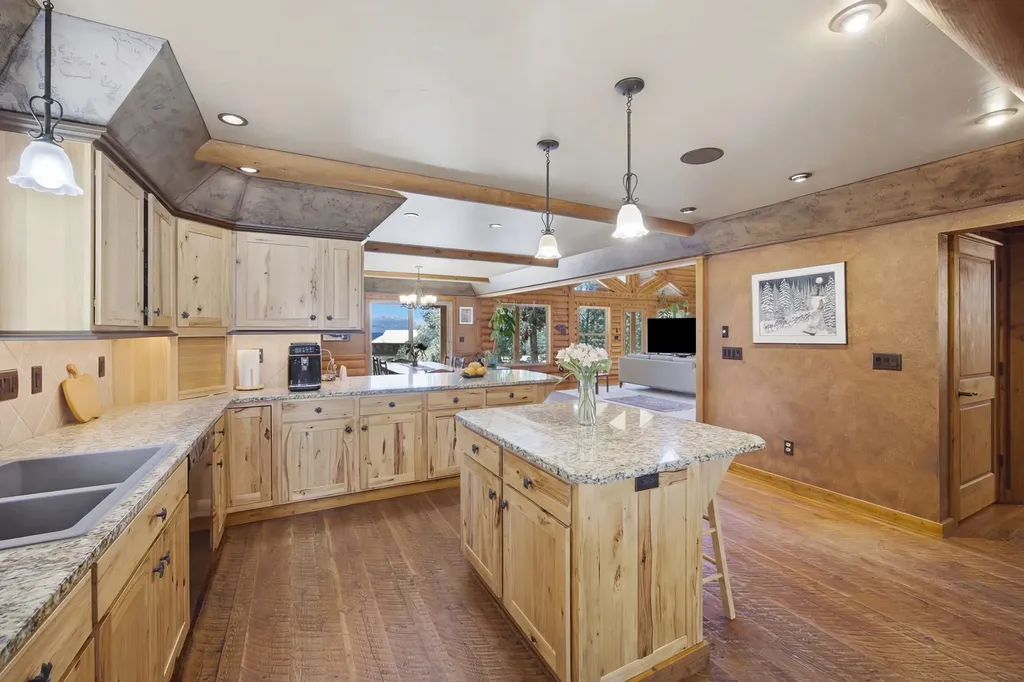 110 Mosey Lane Hamilton MT 59840