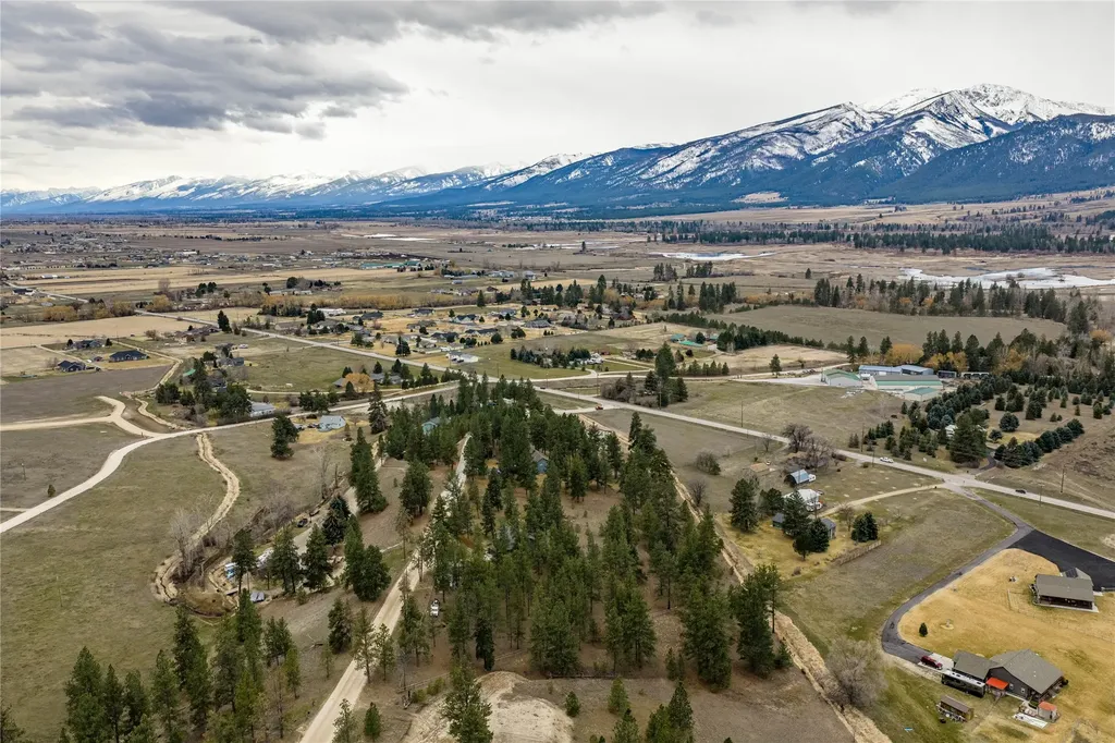 442 Porter Hill Road Stevensville MT 59870