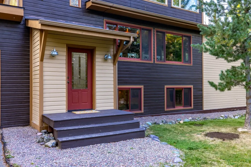 311 Blanchard Hollow Whitefish MT 59937
