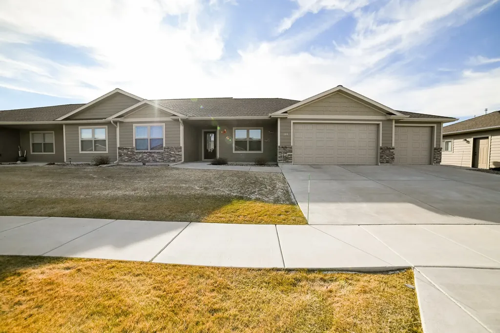 108 41st Avenue NE Great Falls MT 59404