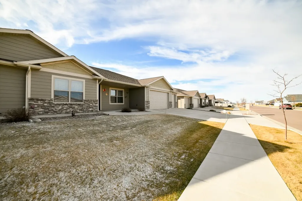 108 41st Avenue NE Great Falls MT 59404
