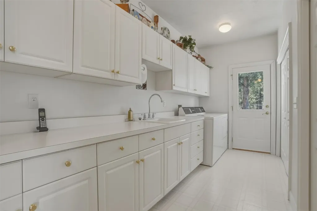571 Cielo Vista Hamilton MT 59840