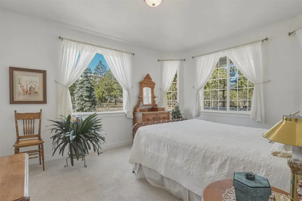 571 Cielo Vista Hamilton MT 59840