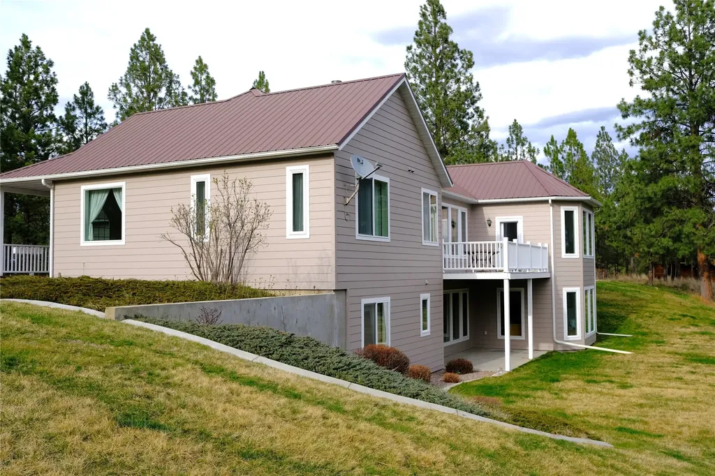 571 Cielo Vista Hamilton MT 59840