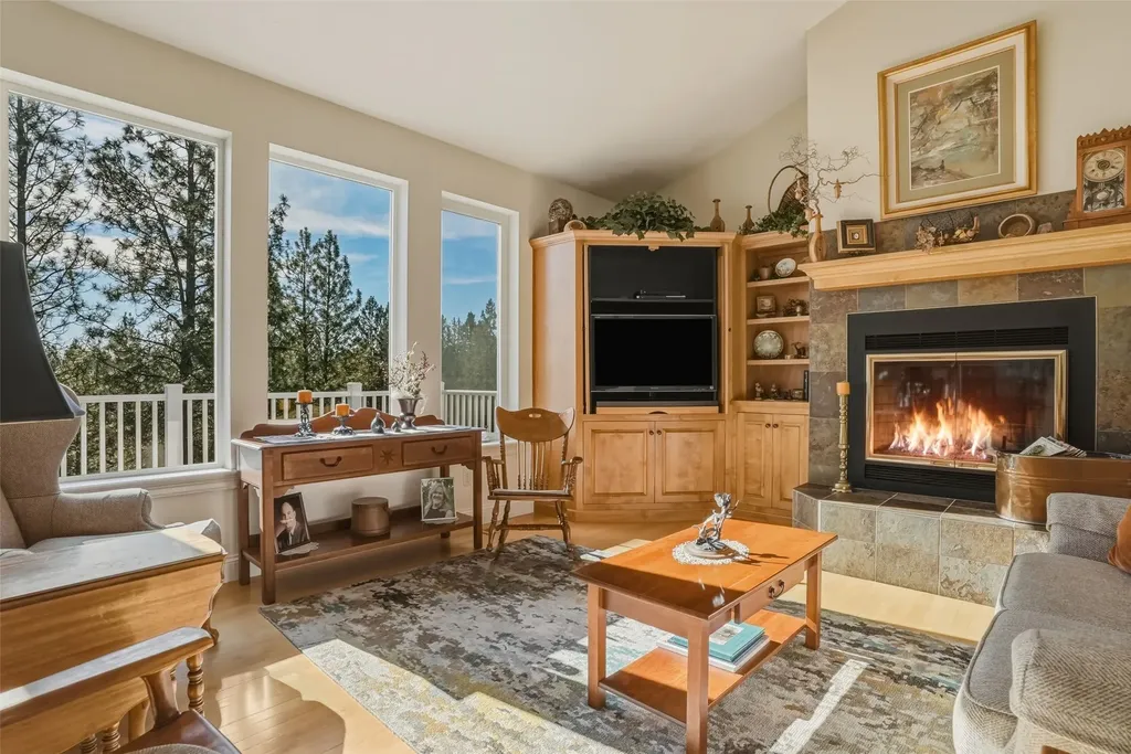 571 Cielo Vista Hamilton MT 59840