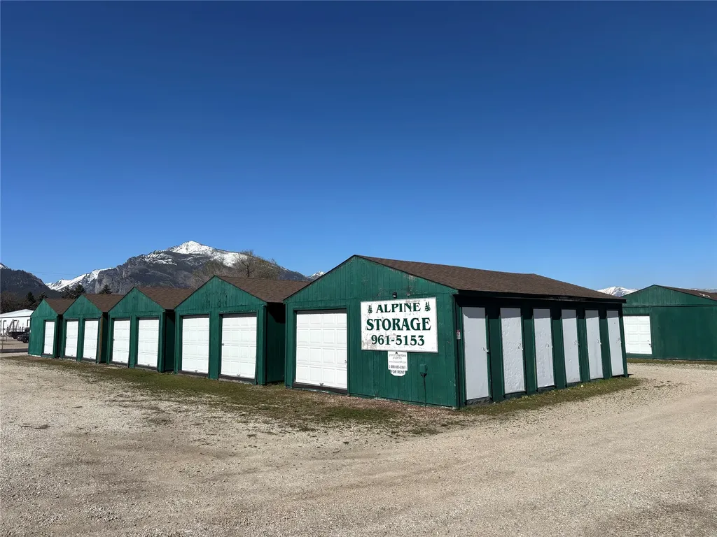 208 Pennsylvania Avenue Hamilton MT 59840