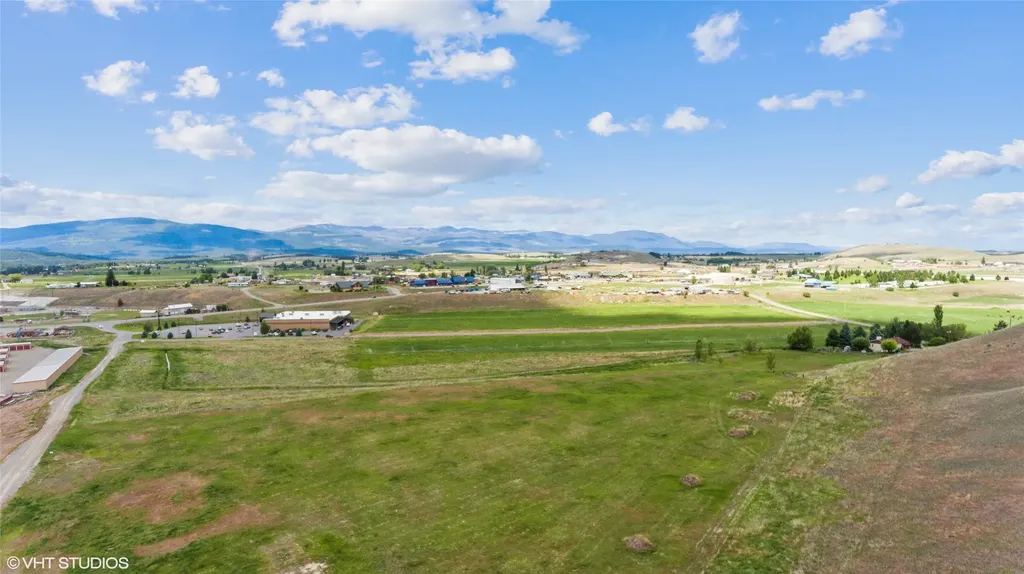 1 And 2a Comstock Lane Eureka MT 59917