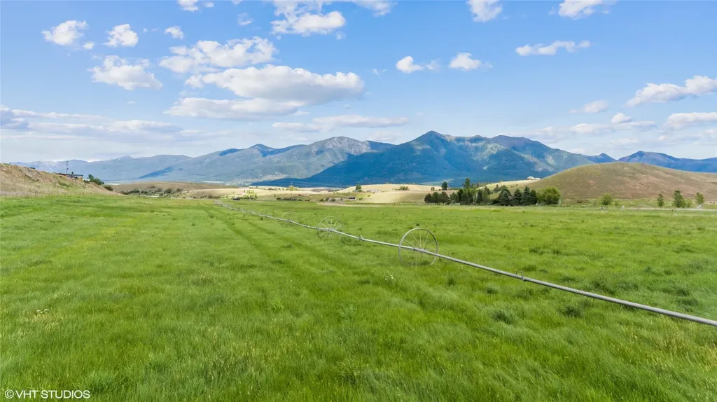 1 And 2a Comstock Lane Eureka MT 59917